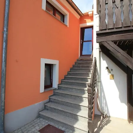 Weingut Jan Ulrich 3*