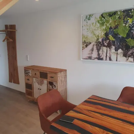 Weingut Jan Ulrich 3* Diesbar-Seusslitz