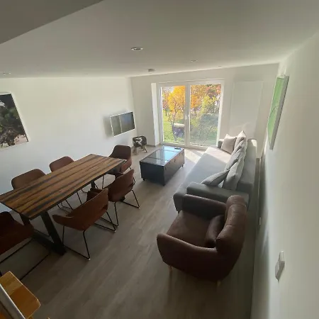 Weingut Jan Ulrich 3*