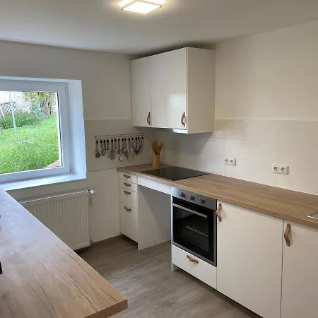 Weingut Jan Ulrich 3*