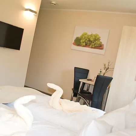 Weingut Jan Ulrich 3*