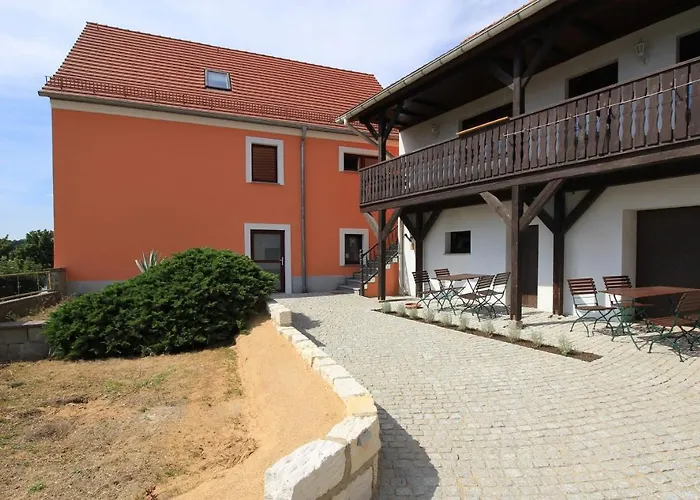 Weingut Jan Ulrich Guest house Diesbar-Seusslitz